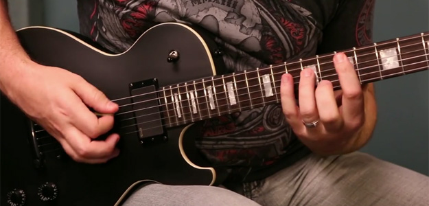 Dean Guitars udostępnia najnowsze video!
