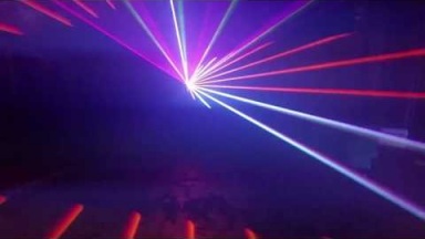 Laser-Show mit einem Laserworld DS 3300 RGB