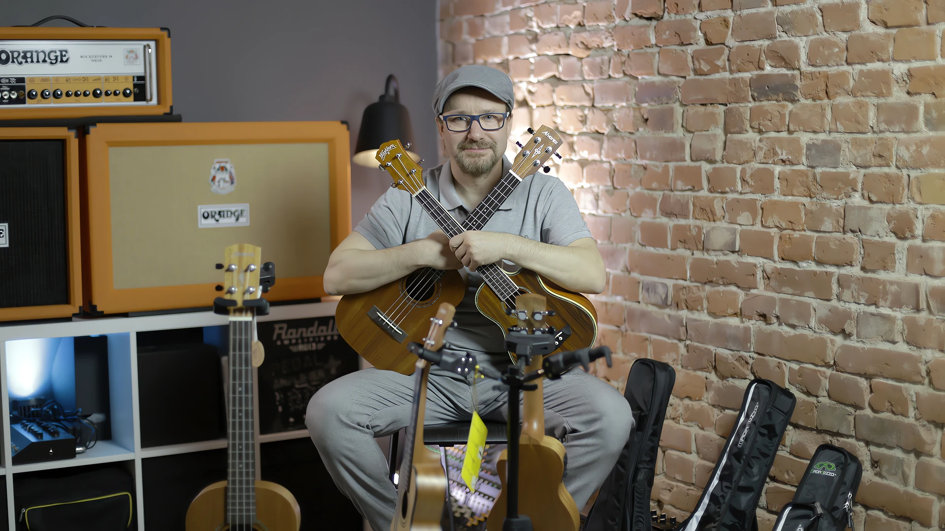 Test ukulele Alvarez Regent vs Washburn Deluxe