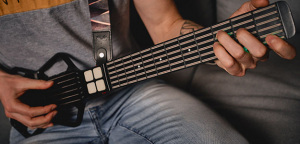 Czy gitara MIDI ma rację bytu? 