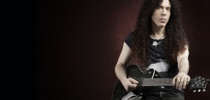 Marty Friedman powraca do gitar Jackson