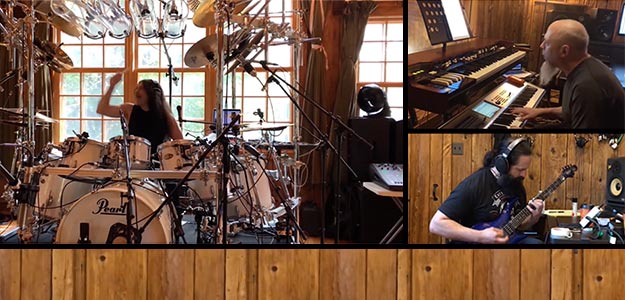 &quot;Untethered Angle&quot;: nowy singiel Dream Theater z Mikem Mangini