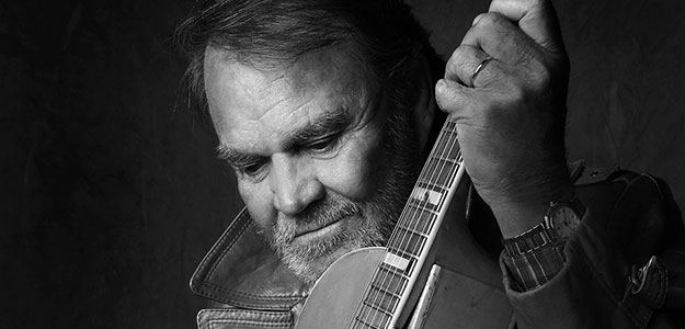 Nie żyje Glen Campbell - gitarzysta, wokalista, kompozytor, aktor