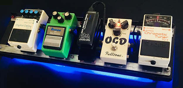 Rare Earth Music prezentuje magnetyczne pedalboardy Earthboard