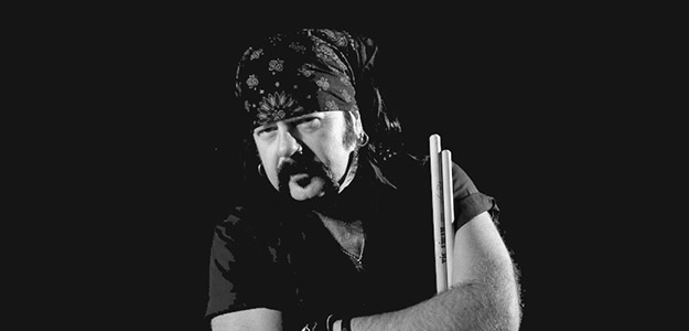 Zmarł Vinnie Paul Abbott - współzałożyciel zespołu Pantera 