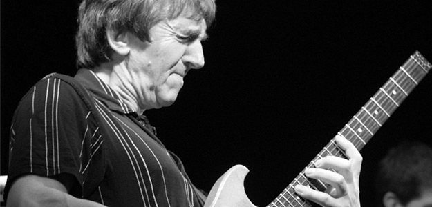 Zmarł Allan Holdsworth...