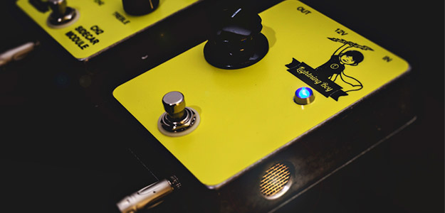 Lightning Boy Audio Thunder Knob - kompaktowo i lampowo
