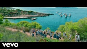 Mamma Mia! Here We Go Again - Dancing Queen