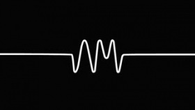 Arctic Monkeys - Do I Wanna Know? (Official Video)