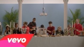 Vampire Weekend - Diane Young
