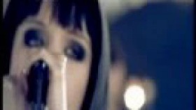 Crystal Castles - Crimewave