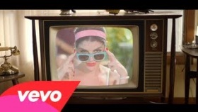 Nikki Yanofsky - Something New
