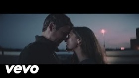 Oh Wonder - Livewire (Official Video)