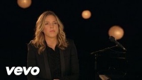 Diana Krall - Don't Dream It's Over (Clip)