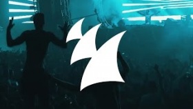 A State Of Trance Year Mix 2015 (Mixed by Armin van Buuren) [OUT NOW]