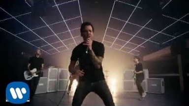 Simple Plan - Boom (Official Video)