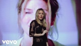 Ellie Goulding - Still Falling For You