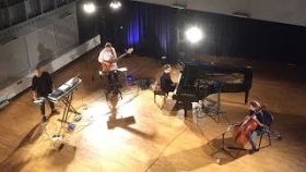 SALK - Kołysanka dla Dwóch Matek - Live at Radio Kraków (Official Video)