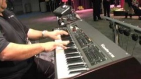 Roland V-Combo VR-700 Winter NAMM 2010 Demo