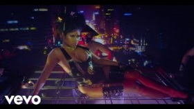 Nicki Minaj - Chun-Li