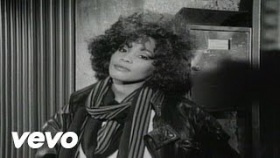 Whitney Houston - I Wanna Dance With Somebody