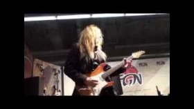 FGN Guitars (FUJIGEN) - Robert Marcello feat. Stevie Ray Vaughan