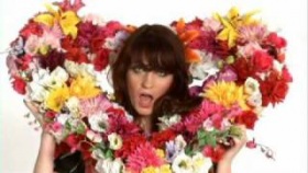 Florence and the Machine - Kiss with a Fist